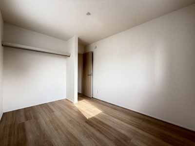 【洋室】 | 那覇市宮城（全4棟）1・4号棟 | 4号棟　洋室5.25帖＋CL付き♪