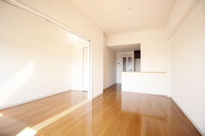 【居間・リビング】 | グレイスフルリッチ | 洋室