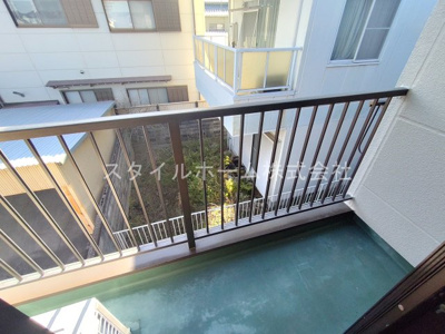 【バルコニー】 | ハイツきたじま