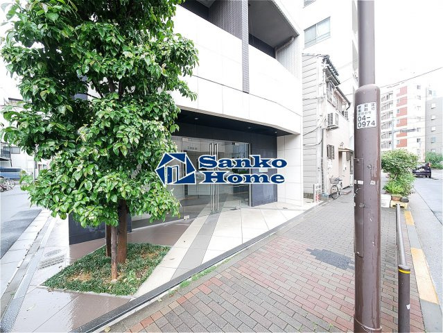 プレスタイル入谷Ⅱのエントランス