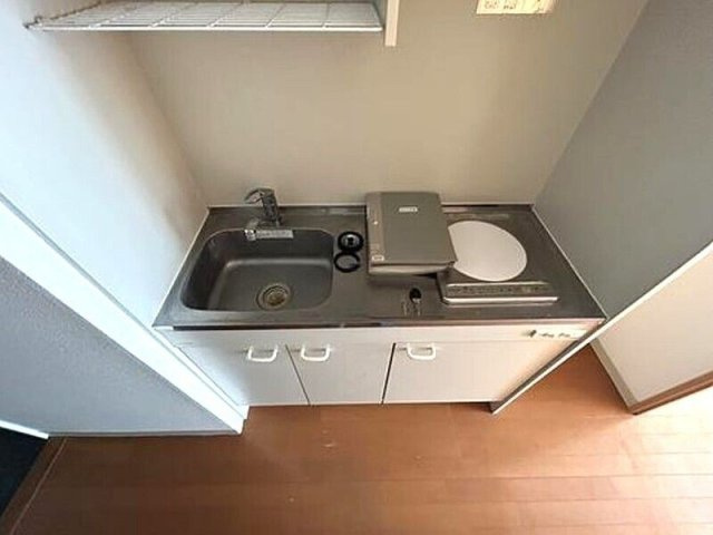 ラ・ヴィスタ西新宿のキッチン