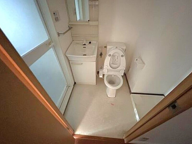 ラ・ヴィスタ西新宿の独立洗面台