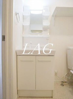 【洗面所】 | フォーリア加賀 | 独立洗面台です。