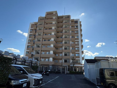 【外観】 | ダイアパレス宝塚クオリテージⅠ | 駐車場側（北側）の外観です。ここを出るとすぐに丸橋小学校があります。