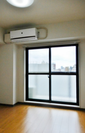 日神パレステージ御徒町の居間・リビング