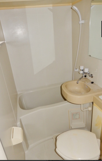 日神パレステージ御徒町の浴室