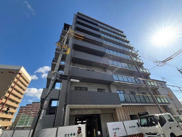 CREST　TAPP新大阪の外観