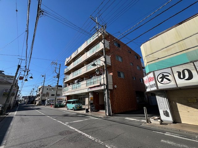 【中古マンション】鶴ヶ島ダイヤハイツのその他|前面道路です