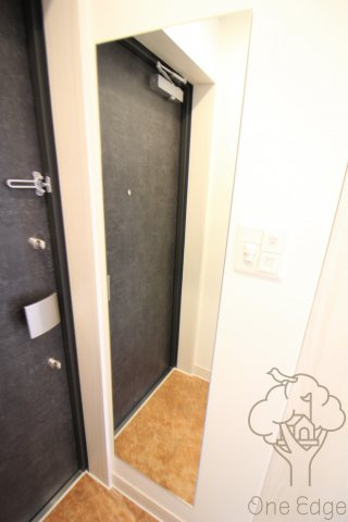 Dimus福島の玄関