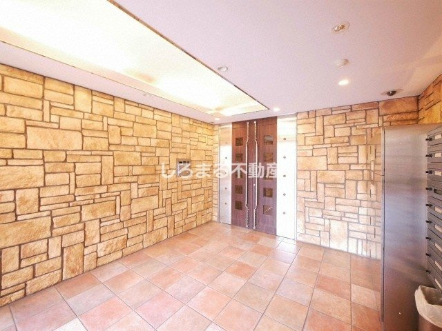 Choei65 プレジオ中津のロビー