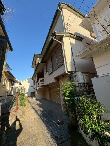 小田原市城山２丁目の店舗事務所