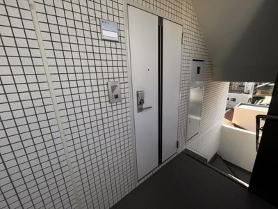 【玄関】 | ステージファースト両国南アジールコート