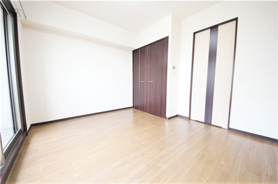 【居間・リビング】 | アーバンフラッツ西中島