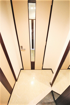 【玄関】 | アーバンフラッツ西中島