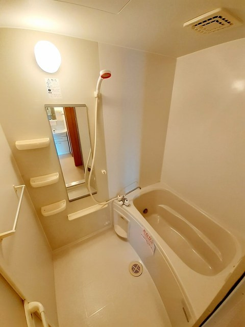 プリムローズ　Ａの浴室|バス