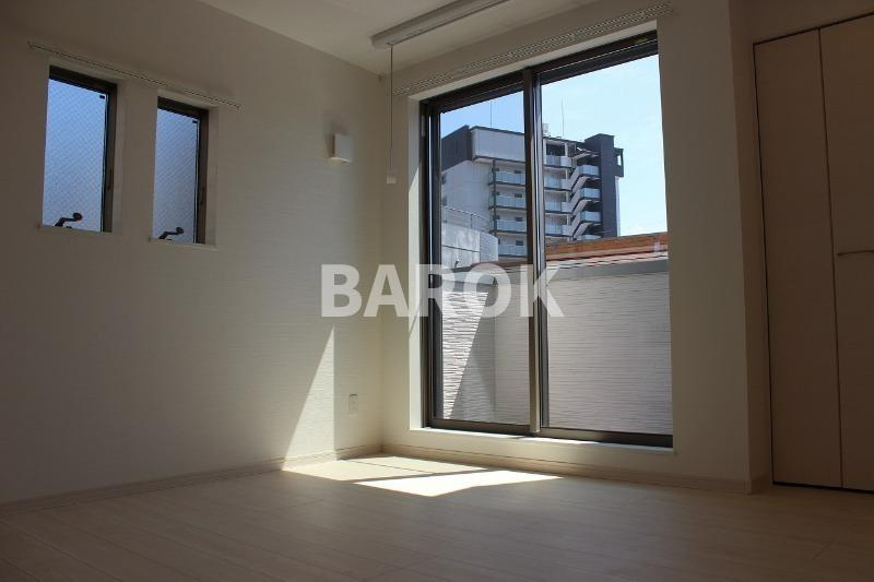 REGALEST 博多駅前の居間・リビング