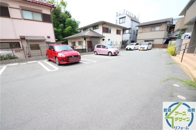 アバンツァート長砂の駐車場