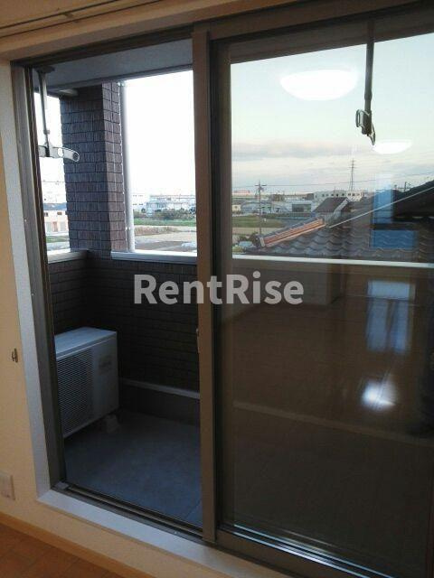 サン　スーシのバルコニー|バルコニー