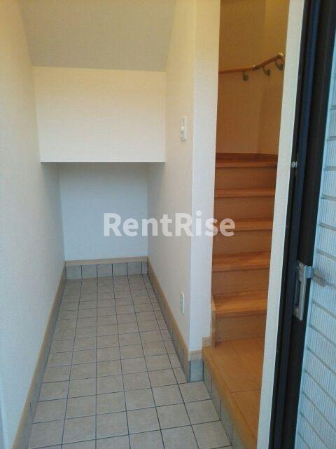 サン　スーシの玄関|玄関