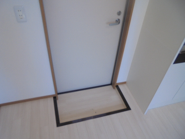 シャレー北野の玄関