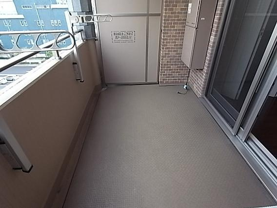 KAISEI神戸海岸通第2のバルコニー