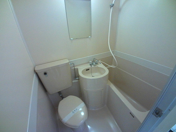 セルカデ六甲の浴室