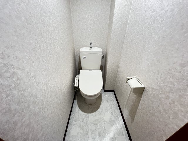 古湊第2リーフビルのトイレ