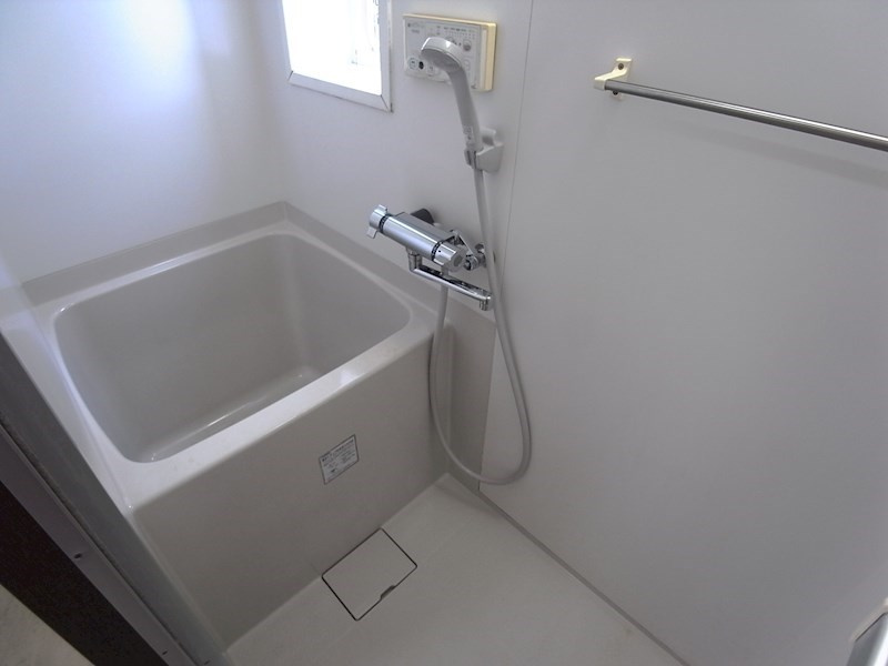 松本ハイツの浴室