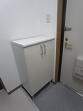 メゾンユキの玄関