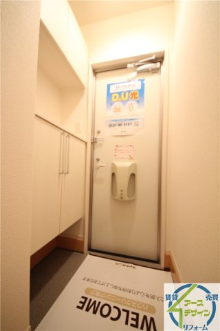 ウエストサイドスクエアの玄関