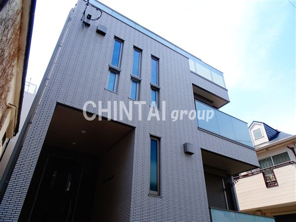 ルミエール本町の外観