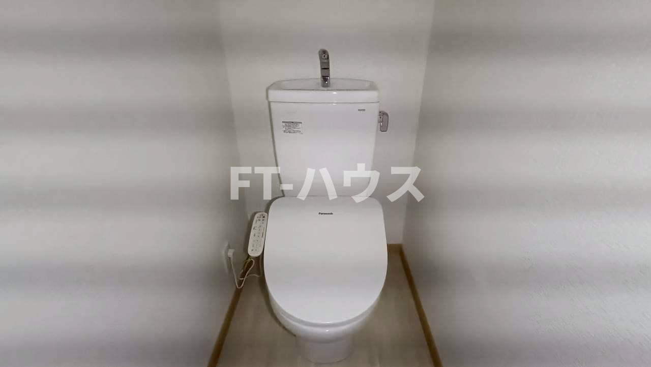 フローリッシュ大久保Ⅱのトイレ