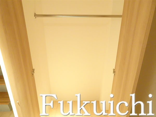 BRICK RESIDENCE 目黒本町の収納