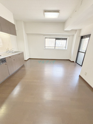 【居間・リビング】 | エスポワール | 洋室