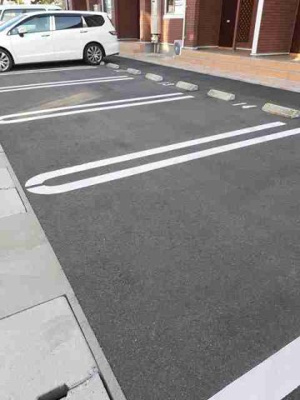 【駐車場】 | フランメゾン南沖洲Ｂ | 駐車場があります