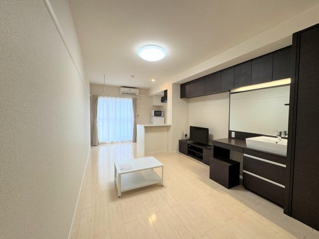 ミランダ宝塚南口の居間・リビング