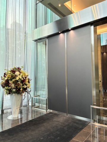 ラ・トゥール渋谷宇田川のエントランス