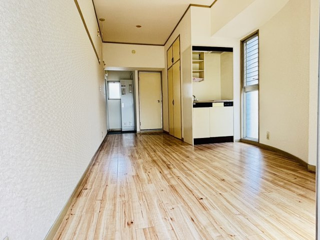 鹿島ビルの居間・リビング|別号数タイプ