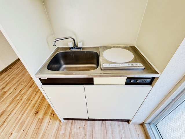 鹿島ビルのキッチン|別号数タイプ