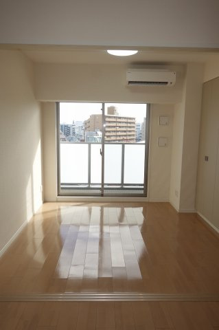 エスティメゾン王子の居間・リビング