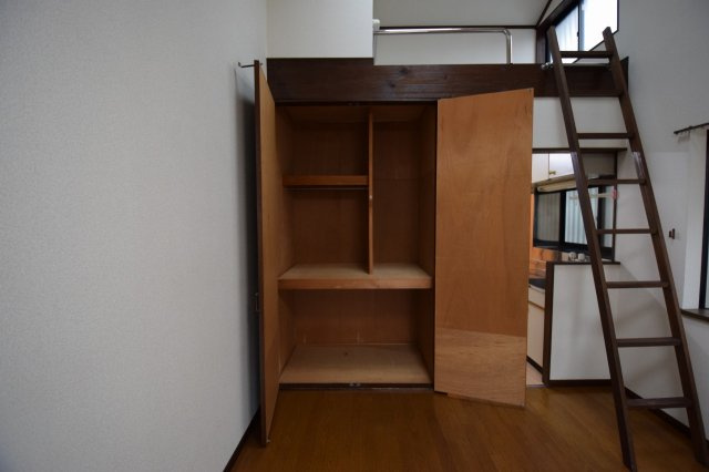 【収納】 | ルミエール井尻 | ※同建物別室の参考写真です