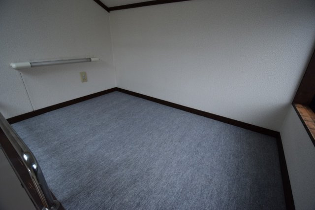 【寝室】 | ルミエール井尻 | ※同建物別室の参考写真です