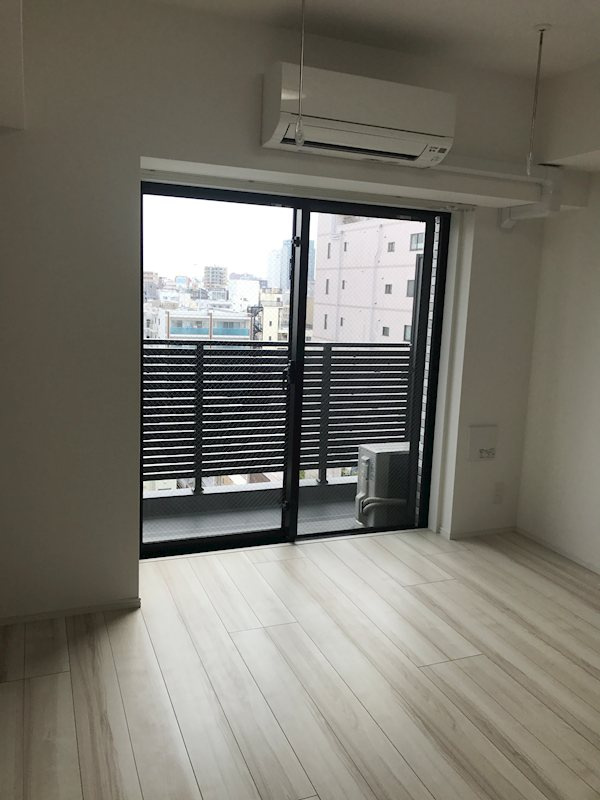 メイクスデザイン両国SOUTHの居間・リビング