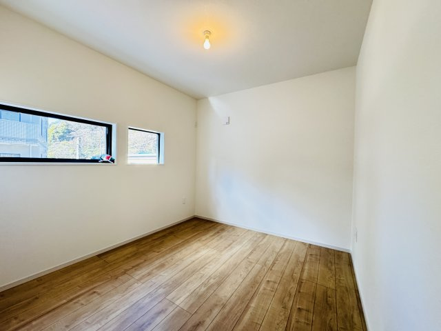 松戸市松戸新築戸建【南部小学校：10分】の子供部屋|5.2帖洋室