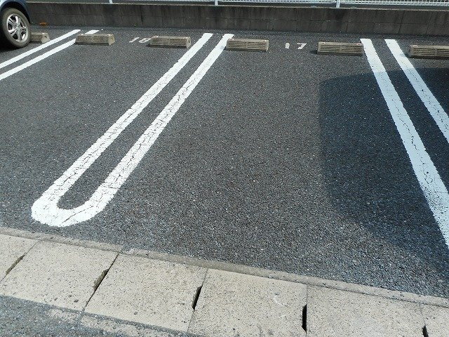 スウィート　オーシャンＢの駐車場|駐車場です