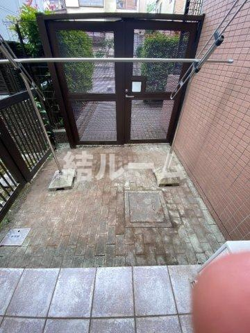 板橋区向原２丁目の賃貸マンションのバルコニー