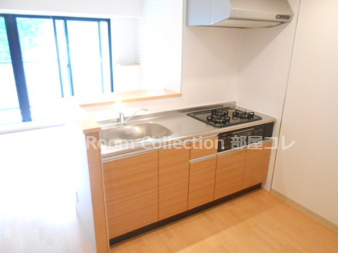 ドゥナーレ畑江通のキッチン