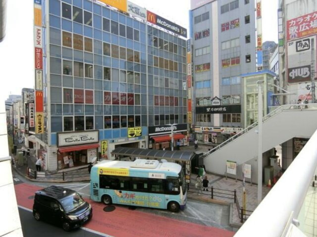 大東通運ビルの外観