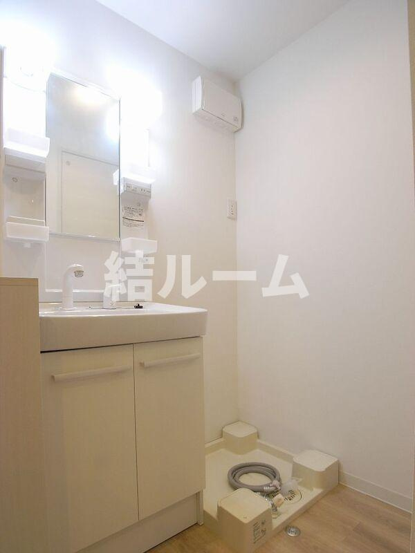 板橋区小茂根１丁目のアパートの洗面所