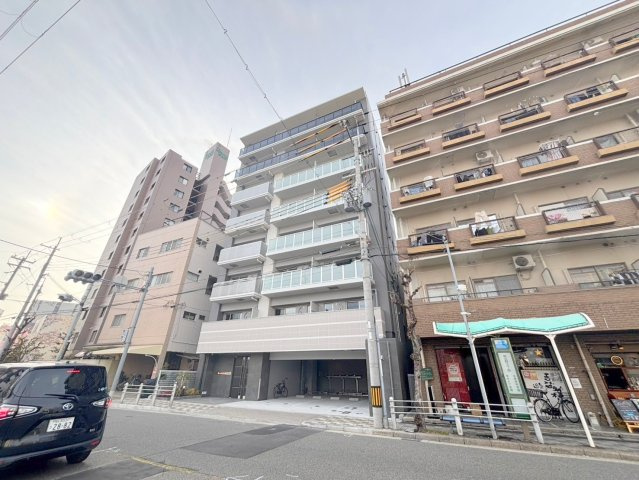 Live Flat塚本新北野の外観